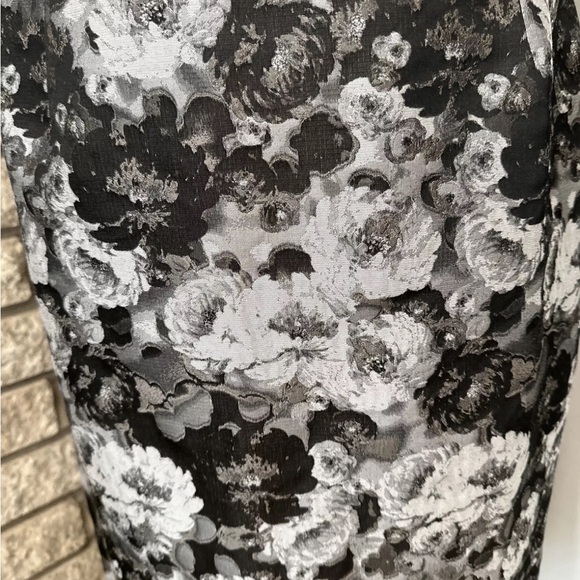Nwt Banana Republic Monogram Floral Pencil Skirt Size 6 - Picture 4 of 6